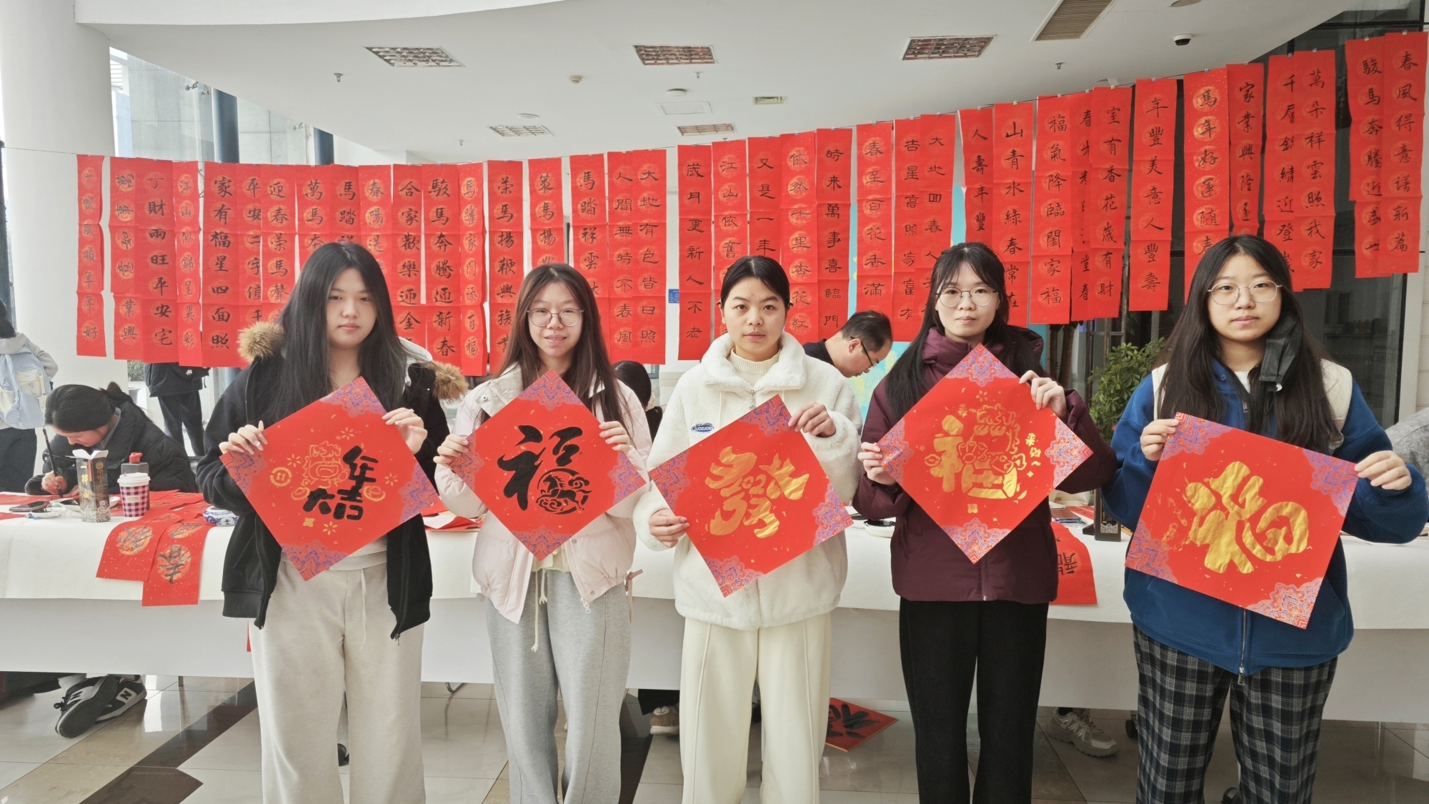 微信图片_20251223150318_1099_120_副本.jpg
