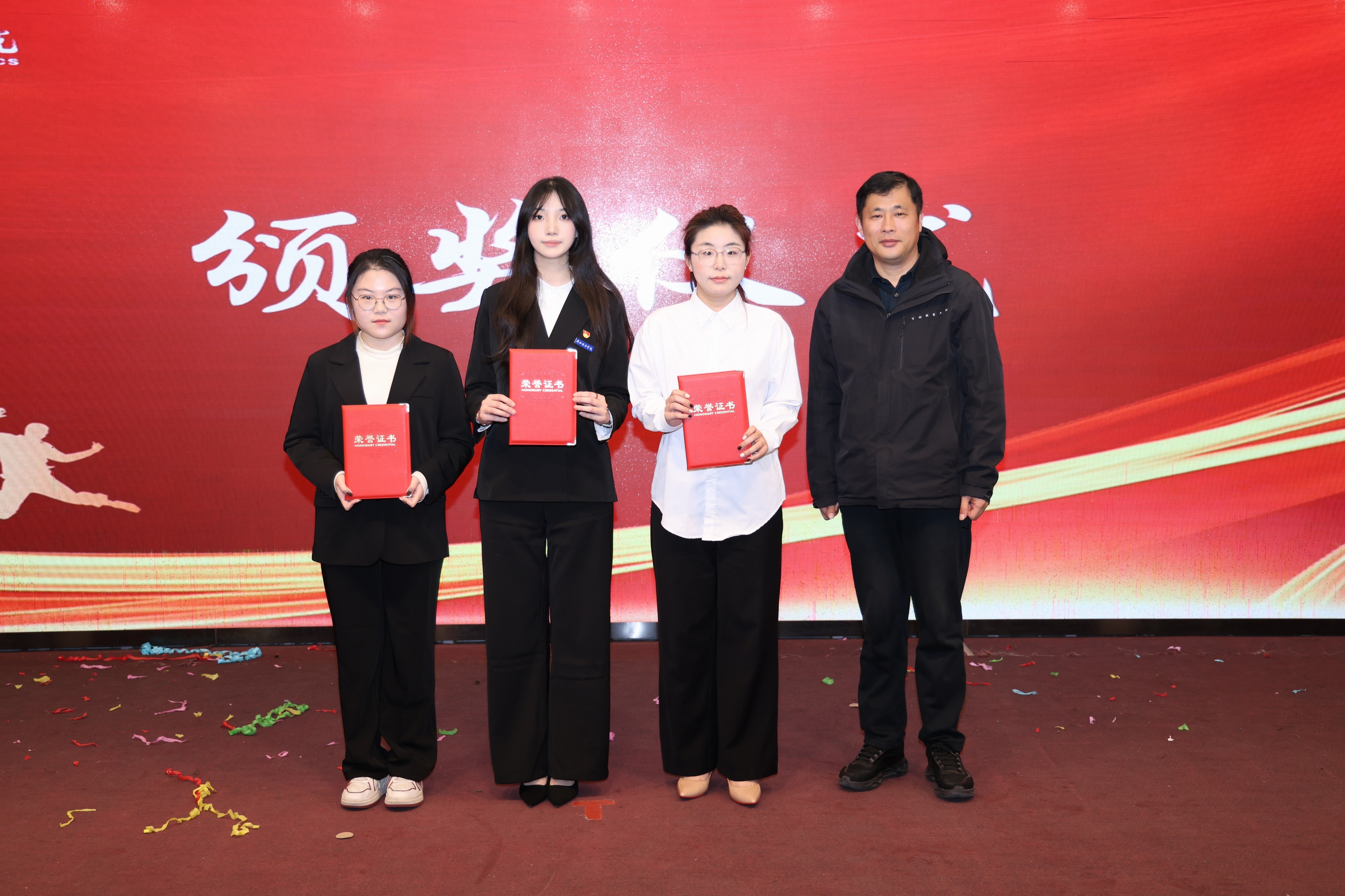 retouch_2025121618104400.jpg
